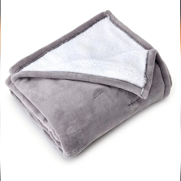 Eddie Bauer WIFI Smart Reversible Electric Throw Blanket - Picture 4 of 7